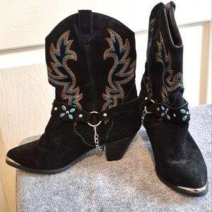 Dingo Victoria Harness Suede Boots with Turquoise Accents